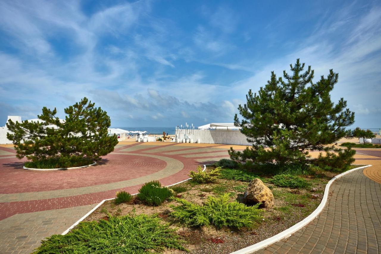 Bugaz Sea View Hotel Gribovka Buitenkant foto
