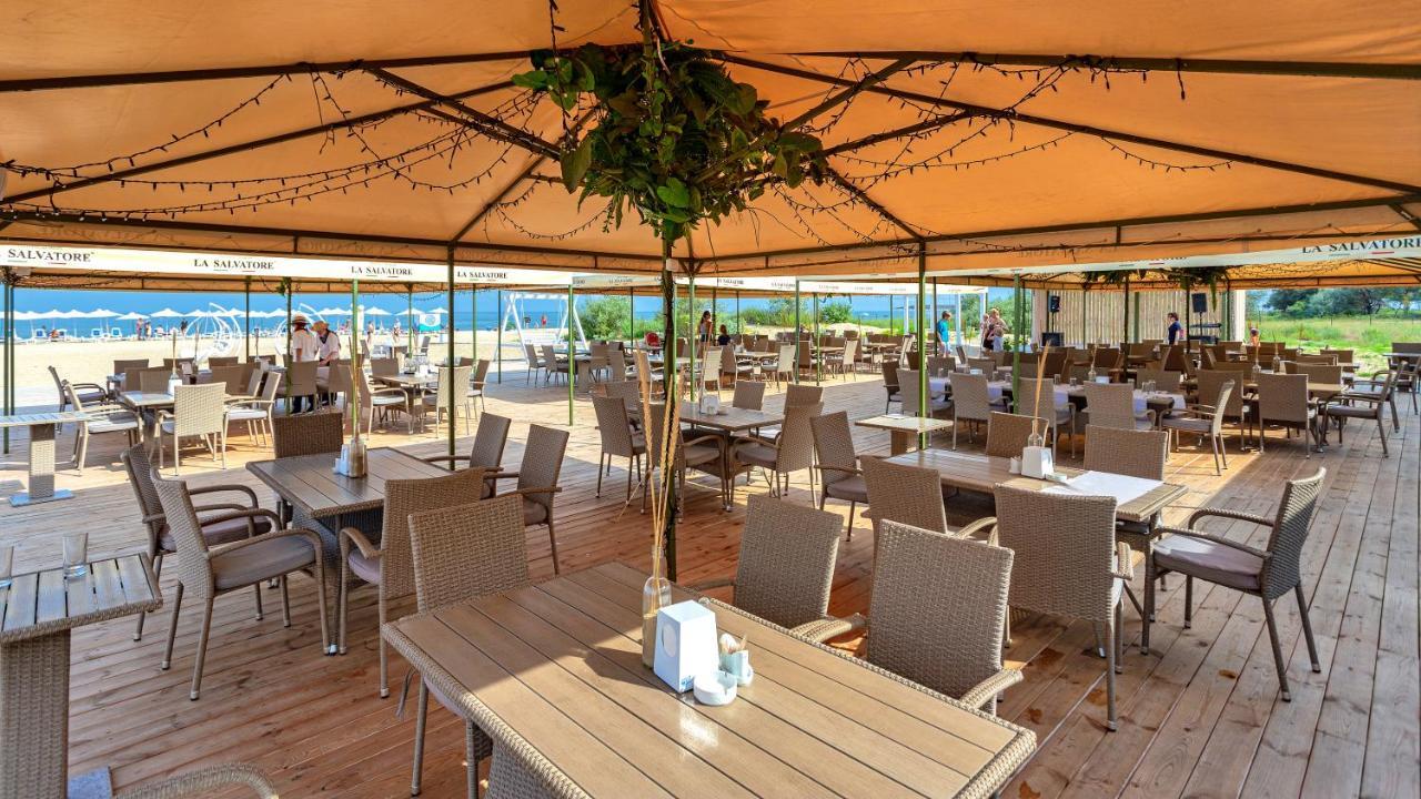 Bugaz Sea View Hotel Gribovka Buitenkant foto